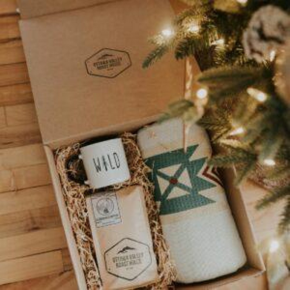 Gift Box Set - Throw and a Coffee Bundle