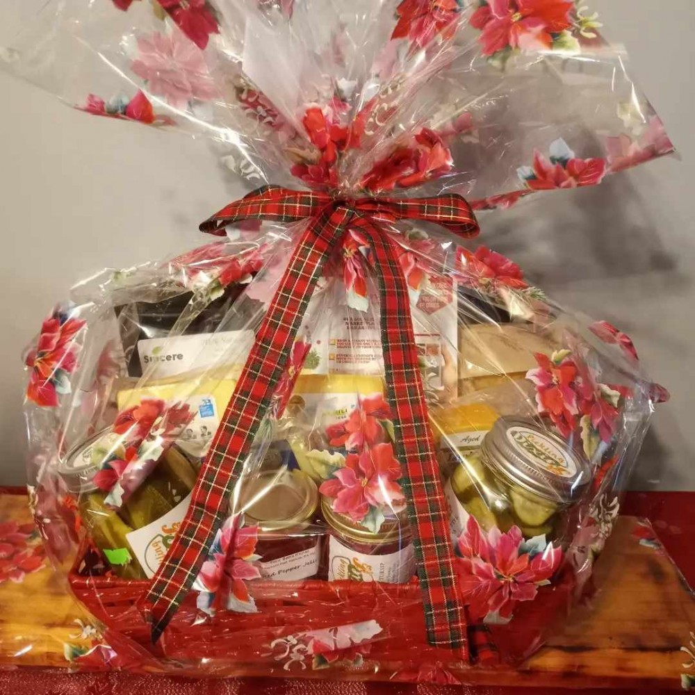 Charcuterie Gift Basket - Assorted Sizes