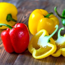 Peppers - Red - Organic - Pfennings ON - 1/2 Bushel